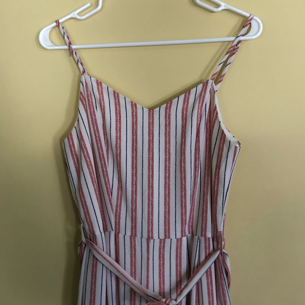 One piece pants suit. - Picture 2 of 5